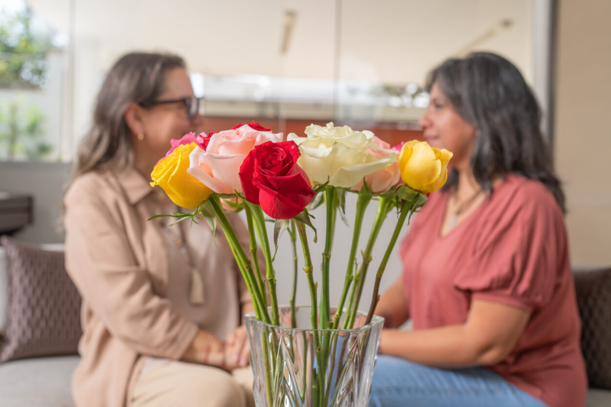 Creating a Floral Focal Point: Using Roses to Elevate Your Home’s Style ...